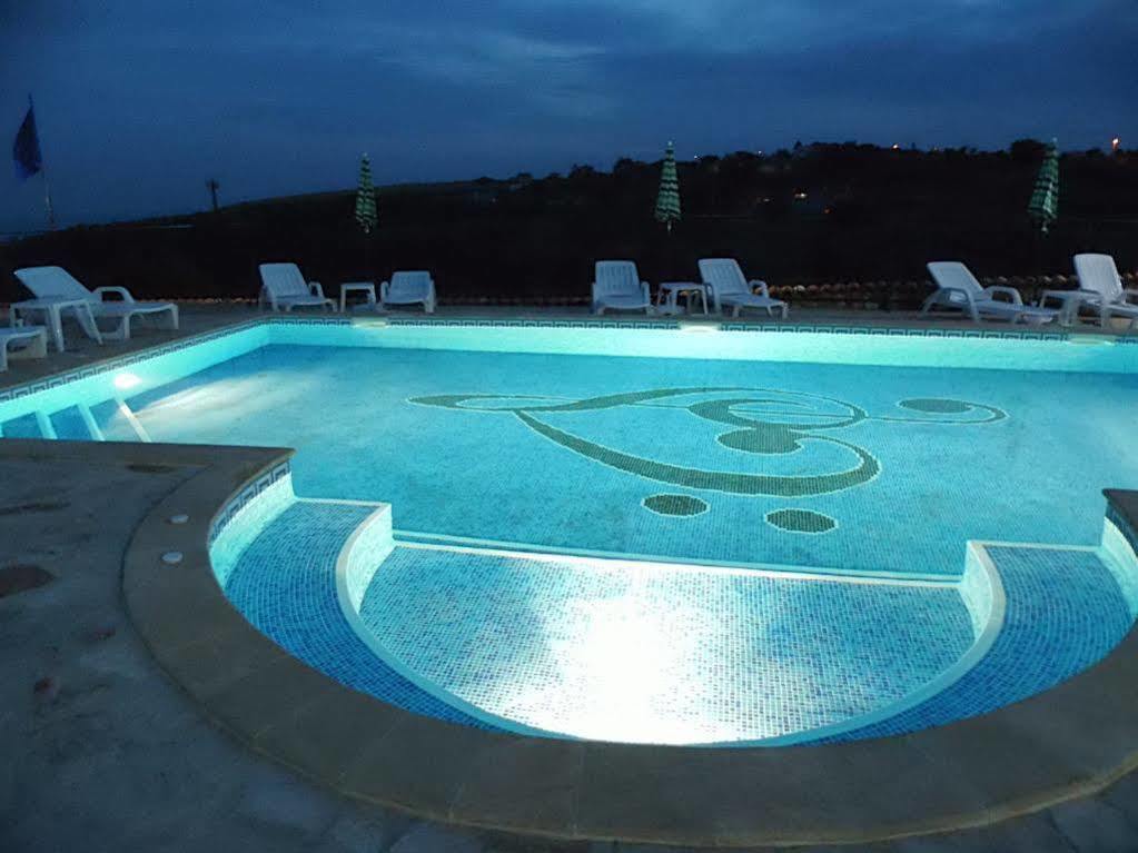 Villa Топола Экстерьер фото